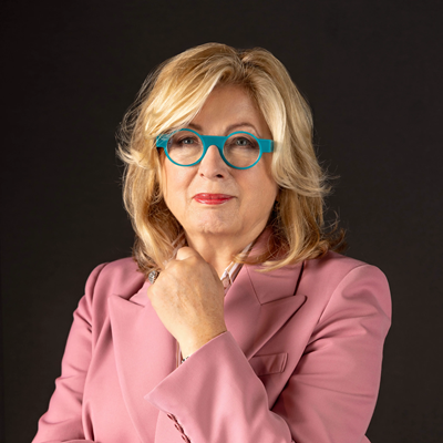 dr hab. Ewa Skrzydło-Tefelska